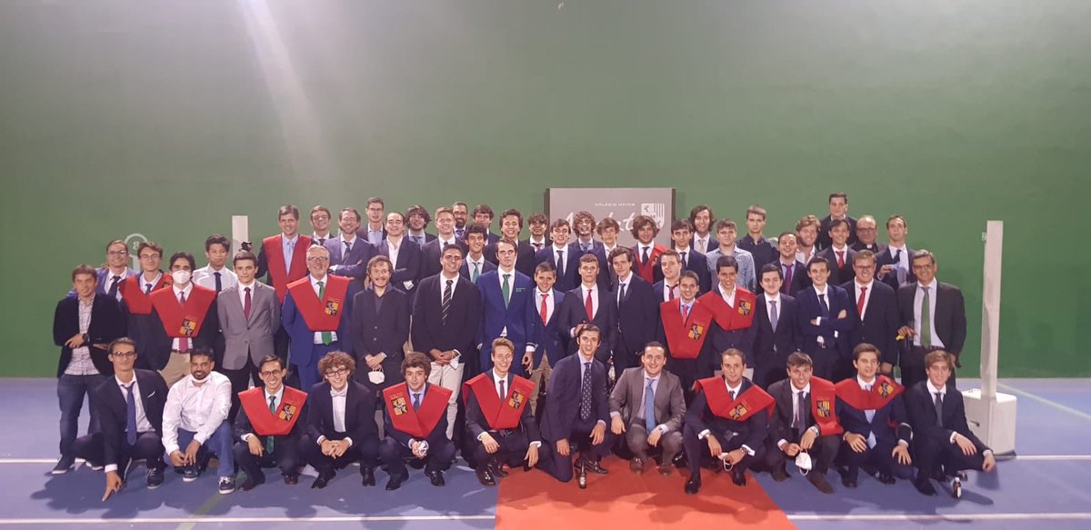 cmalbalat's tweet photo. Nuestra plantilla para este curso. Todos convocados. Todos titulares. No hay suplentes! https://t.co/bed6GJGgBO
