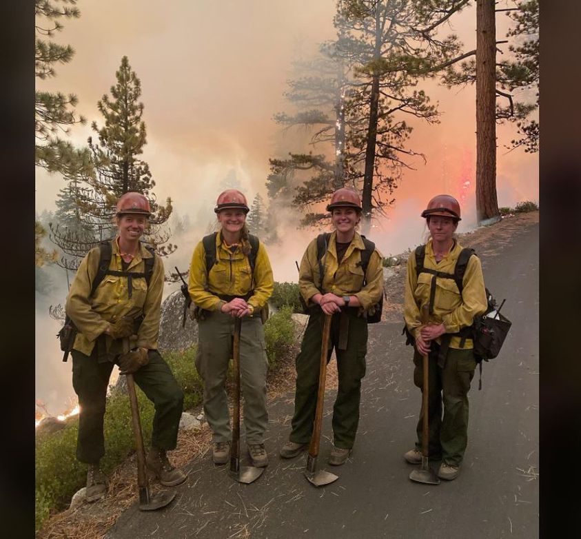 To celebrate International #DayOfTheGirl, we hope to inspire the next generation of strong girls to be whatever they want to be. 
"If she can see it, she can be it"  -Geena Davis
#Herstory 
📸Women in Fire and Aviation/NPS