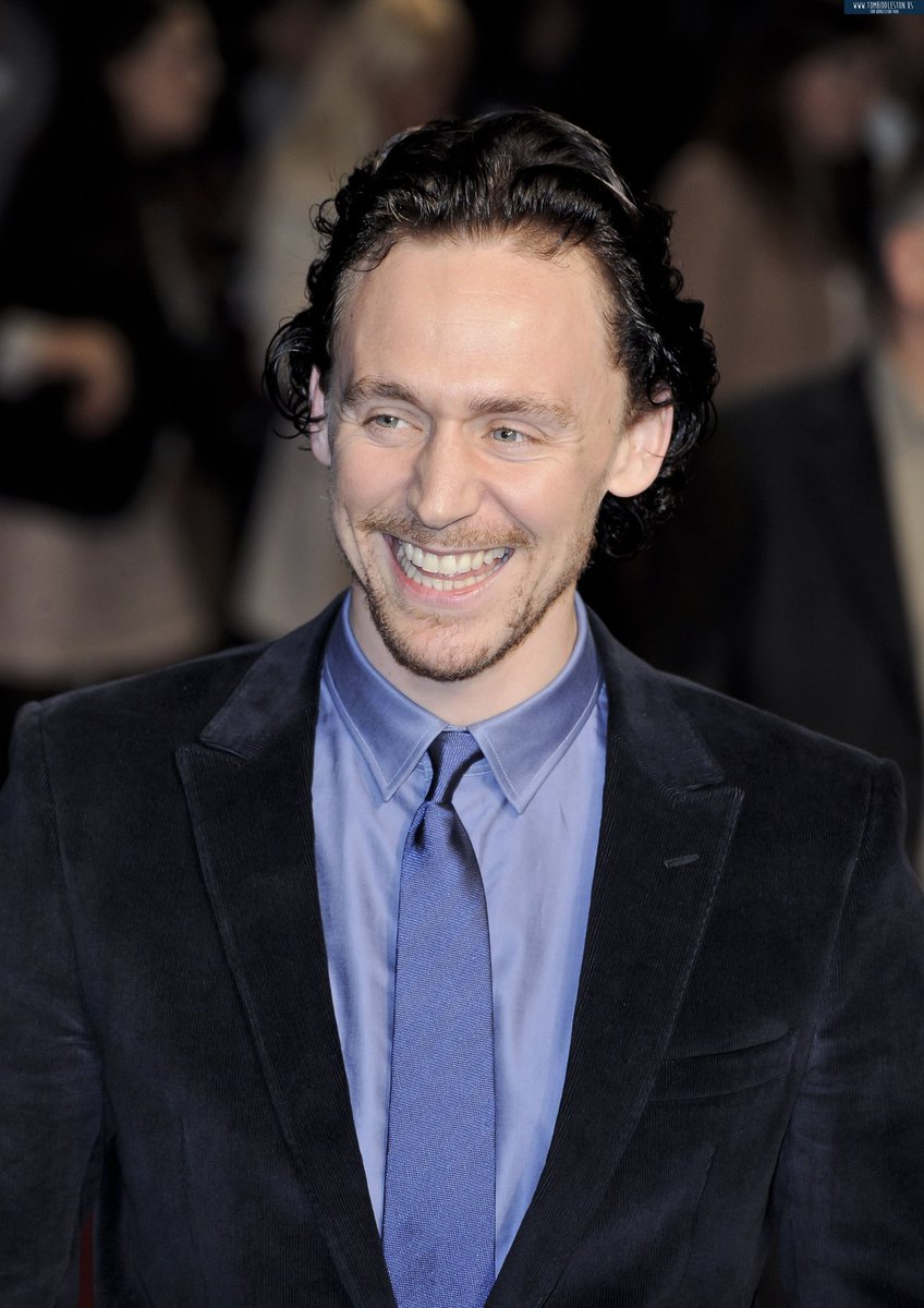TomTheNextLevel's tweet photo. #TomHiddleston#OnThisTomorrow #TomHiddleston #RavenTom at #BFI London Film Festival, Odeon Leicester Square 12.10.2011 https://t.co/IFMW8qbVSf