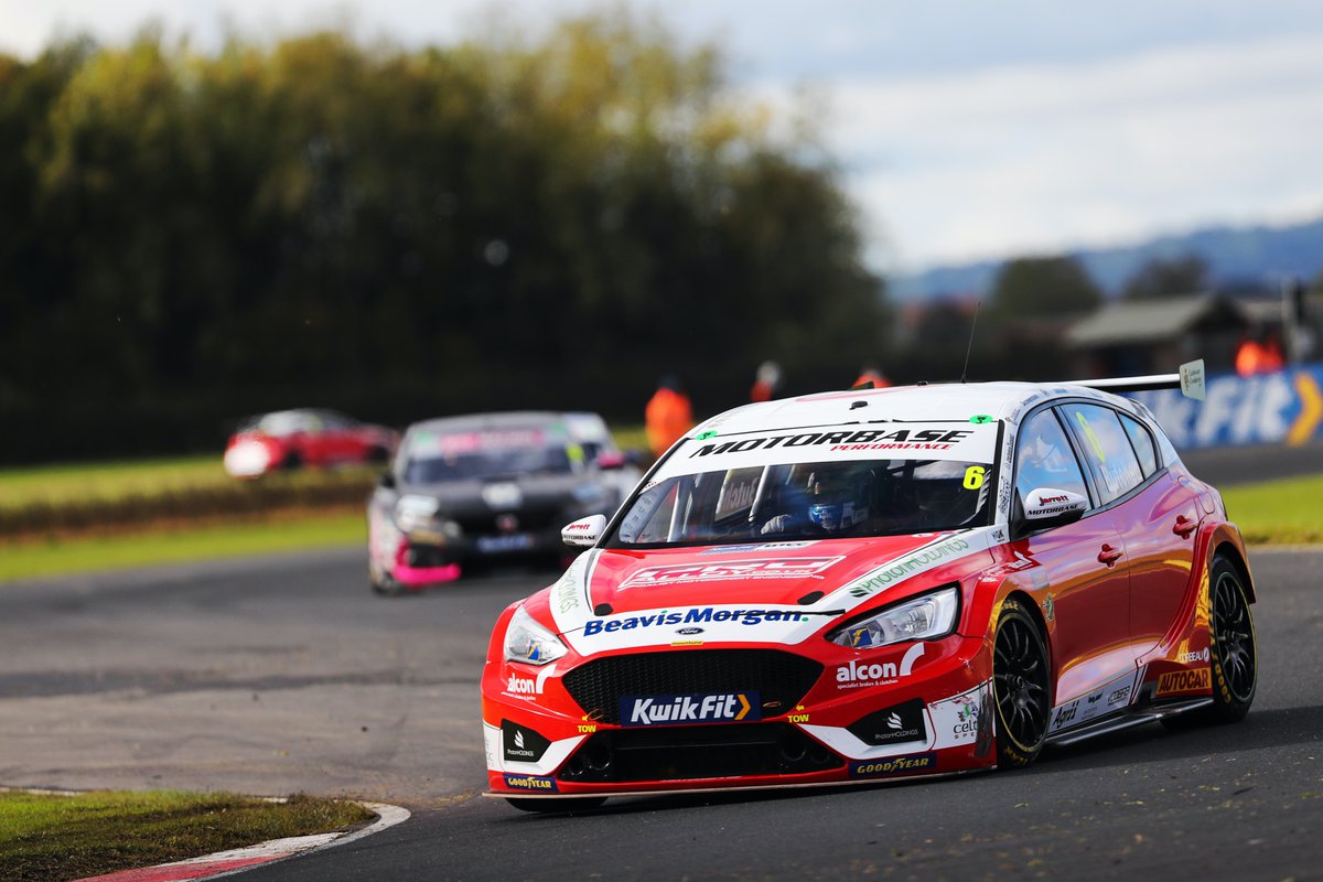 Not quite the weekend we had hoped for but we'll be back stronger at Snetterton 👍

Custom Cages and the Motorbase team did an incredible job on the rebuild that gave us a weekend in the first place! Thank You.

#RBR6 #ImWithMotorbase