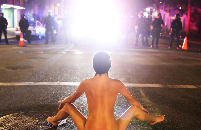 nicb1rd's tweet photo. @Krakoan4Life Literally no one:
White women: better get my vag out at this BLM protest https://t.co/fKnTAW1HR5