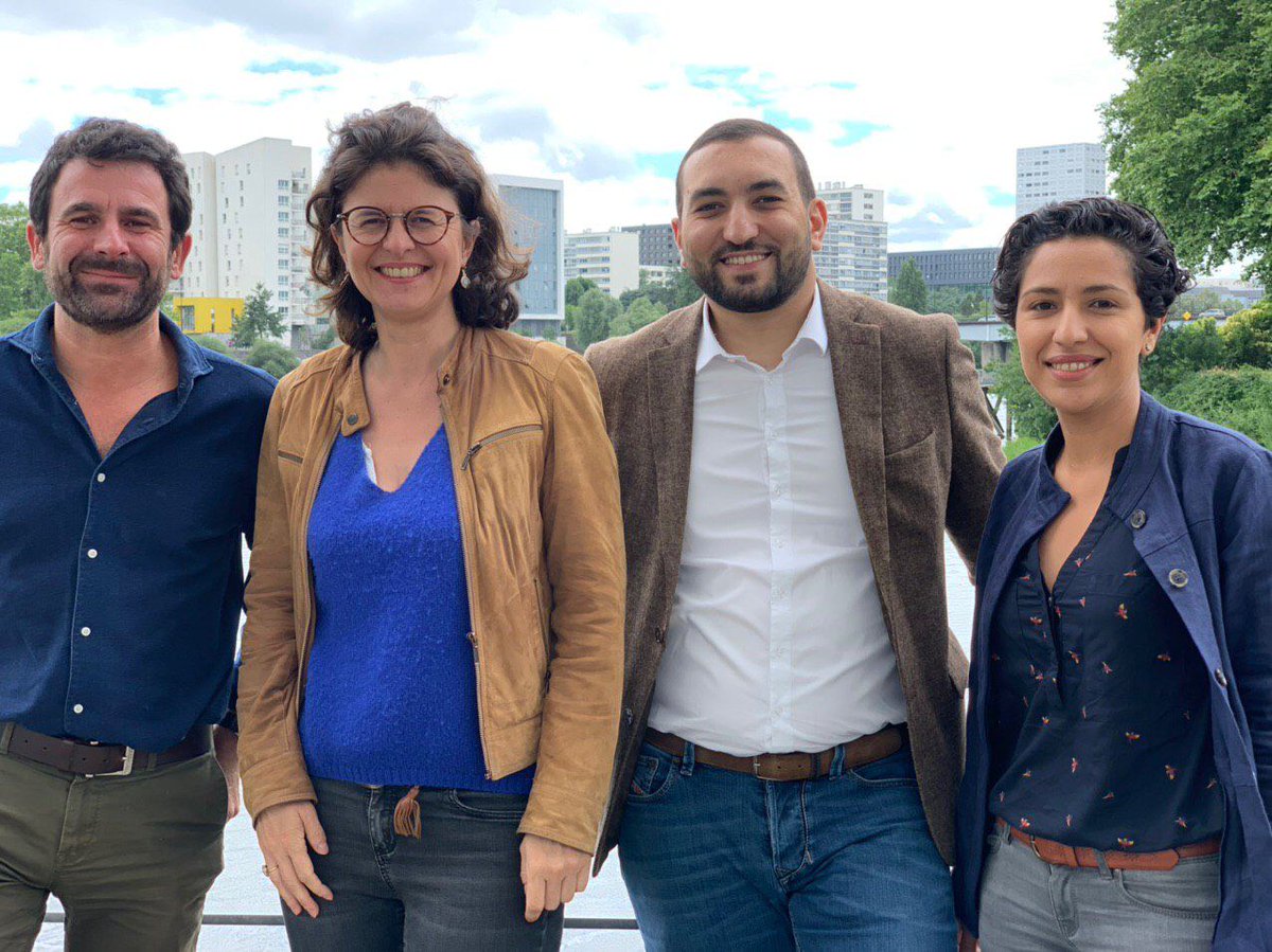 NantesAvecVous's tweet photo. Vous pouvez suivre l'actualité des élus démocrates et progressistes à la mairie de #Nantes sur ce compte : @Elus_DP_Nantes https://t.co/raMZaaXlvD