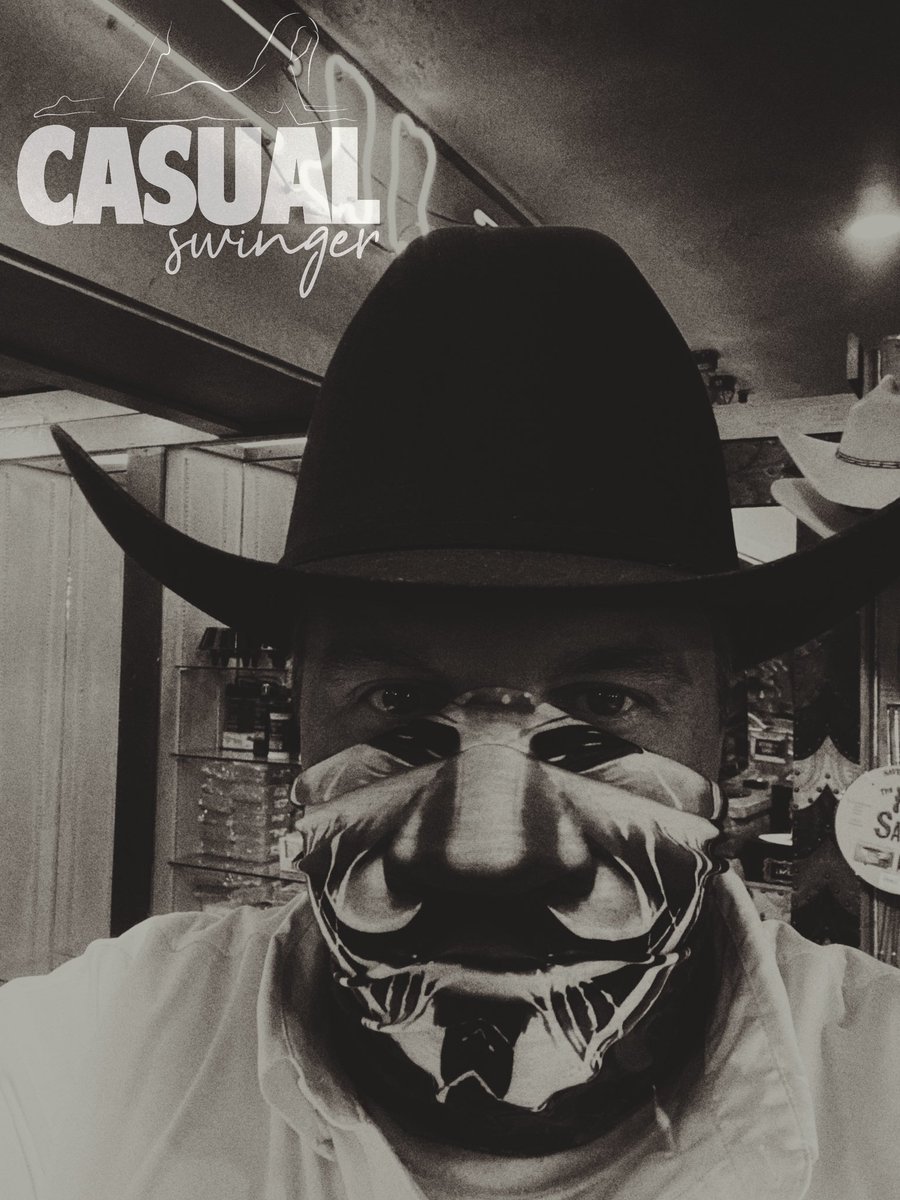 casualswinger's tweet photo. Finally...a #tengallon hat for a ten gallon head!  #Cowboy Mickey is in the house, #ladies!

@Cavenders_  is a great store, super helpful staff and awesome selection.  Check em out when you’re in #DFW!

#lovetexas
#bighead
#everythingsbigger
#hats
#ontheroad
#travel https://t.co/gv6ylKa37P