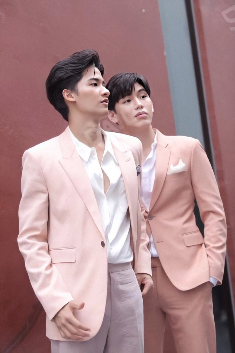 You can't wearing blue suits when you have pink!