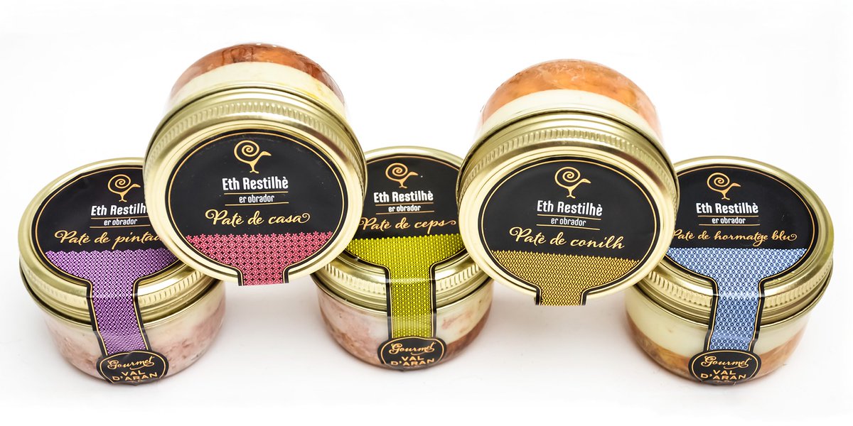 Restilhe's tweet photo. ¿Estás preparad@ para el frío? Te proponemos un kit de supervivencia infalible. ¿Cómo lo mejorarías?
·
#slowfeedsenses #cookthemountain #gourmetfood #gourmet #embutidos #pates #panceta #chistorra #chorizo #fuet #longaniza #comerbien #pirineos #pyrenees https://t.co/UMpleuOwr7