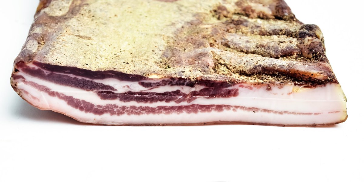 Restilhe's tweet photo. ¿Estás preparad@ para el frío? Te proponemos un kit de supervivencia infalible. ¿Cómo lo mejorarías?
·
#slowfeedsenses #cookthemountain #gourmetfood #gourmet #embutidos #pates #panceta #chistorra #chorizo #fuet #longaniza #comerbien #pirineos #pyrenees https://t.co/UMpleuOwr7