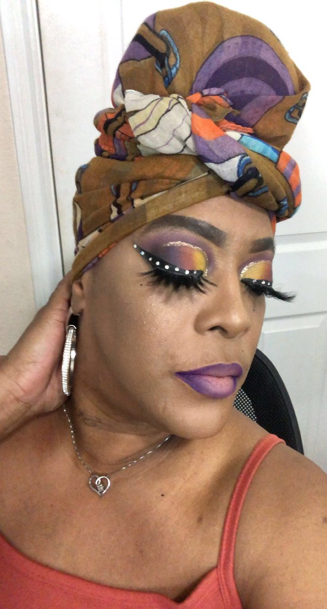 GailSherman_'s tweet photo. Raw & Uncut no filter #thebrushwhisperer #blendarella #killem https://t.co/YKinvCDDll