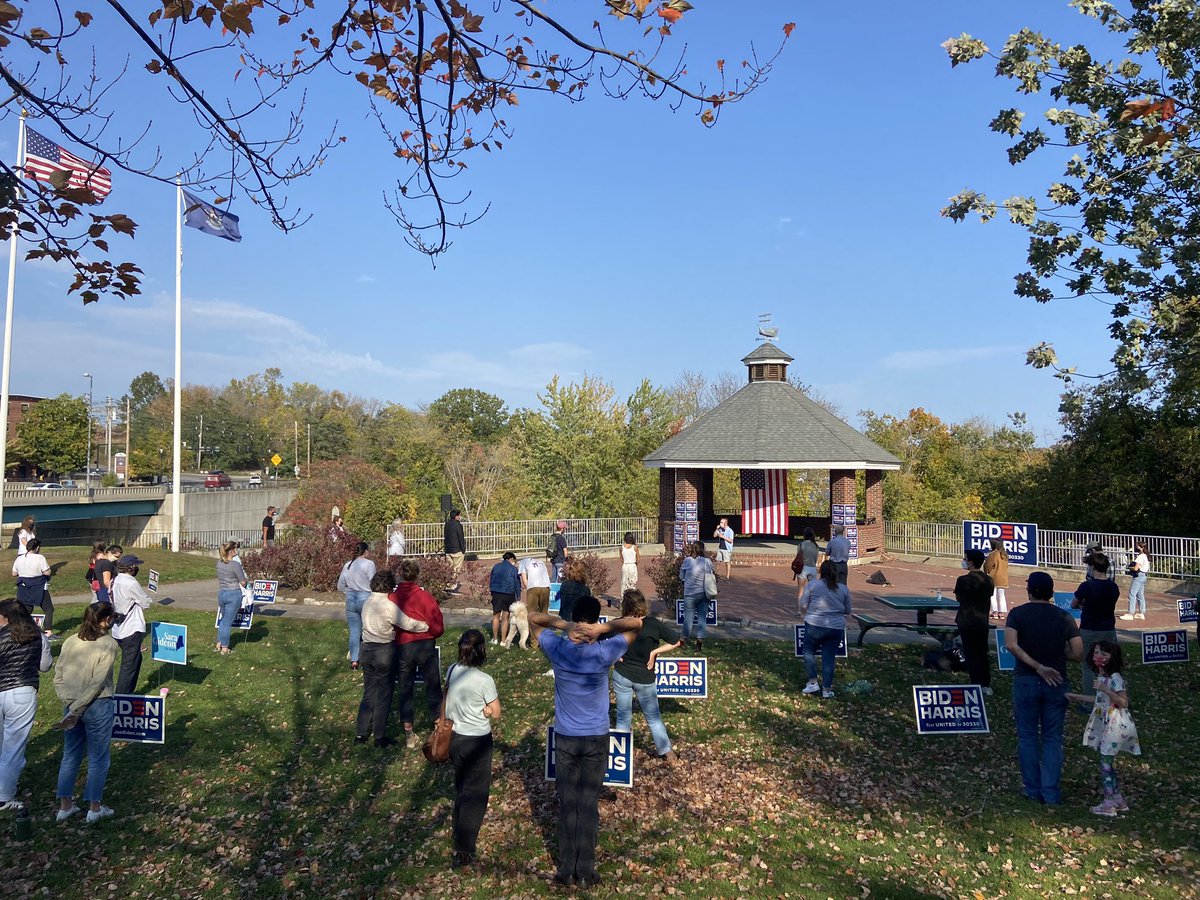 Adrienne Viarengo tweet media