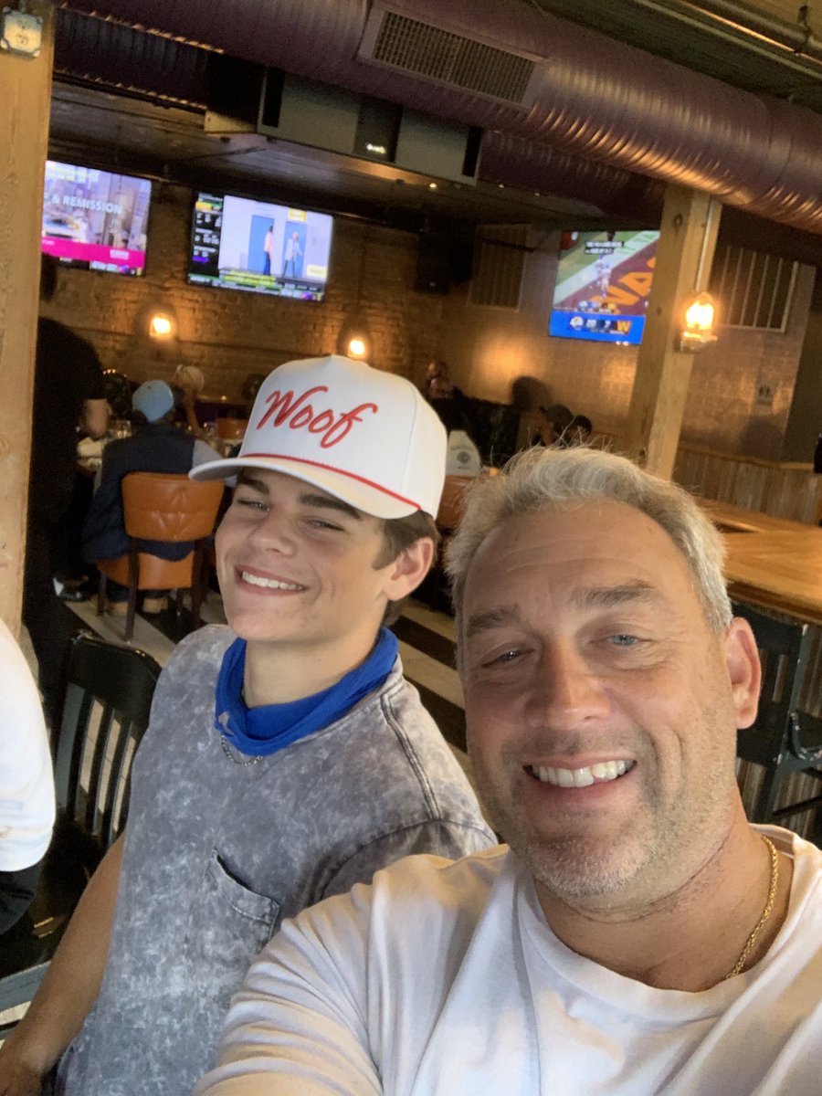Birthday lunch with my 18 year old son. Happy Birthday Bailey. ⁦<a href="/BaileyBoaen/">Bailey Boaen</a>⁩