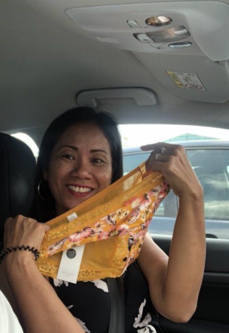 Come see what&rsquo;s underneath on my Fancenro 🍒 https://t.co/MnLvuGXrgq