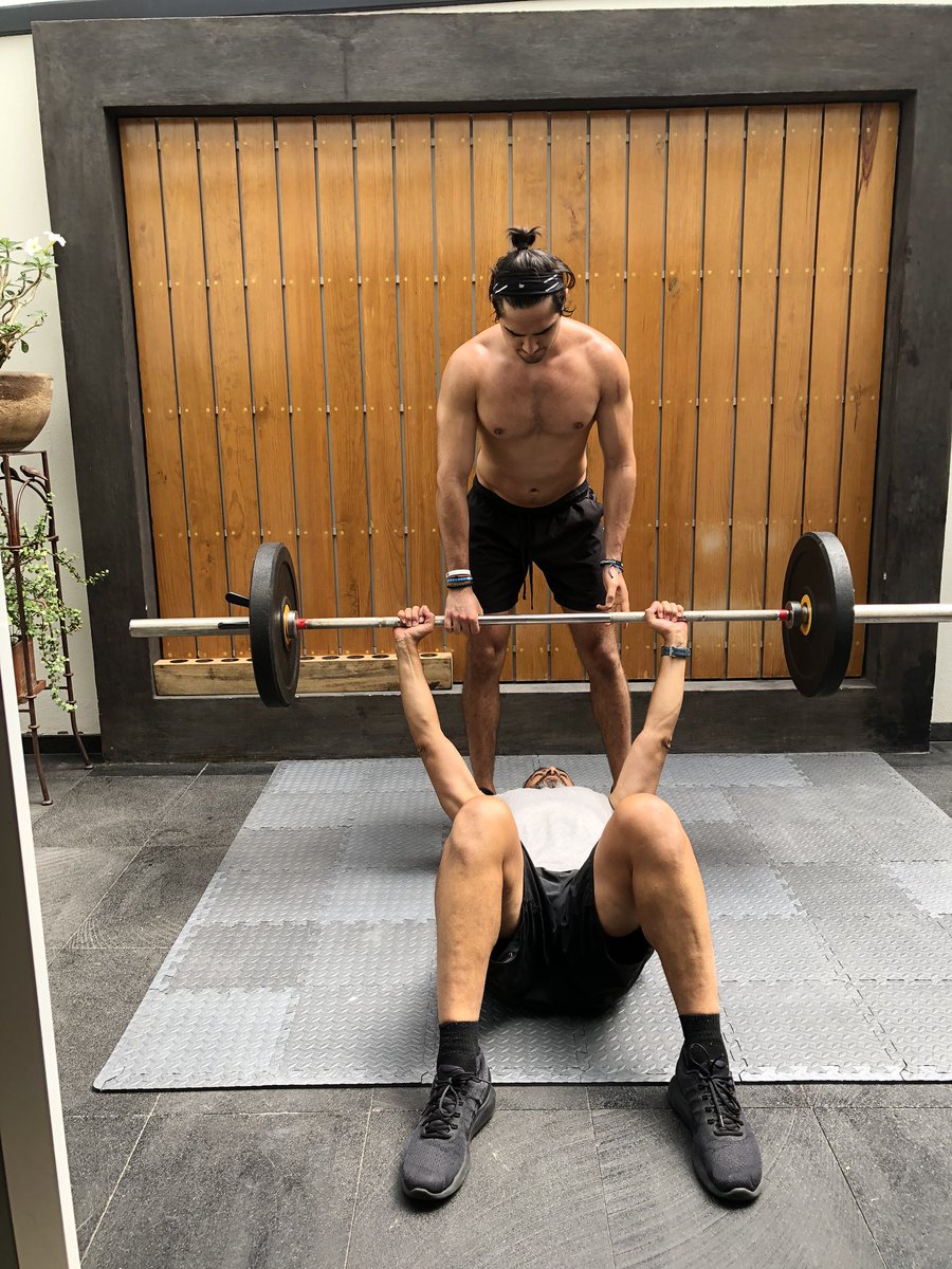 HectorTinocoG's tweet photo. Training with my son, Mountain Runner 💪🏾💪🏾💪🏾💪🏾💪🏾💪🏾💪🏾💪🏾#YoElegíCorrer #AquiYaSeCorrio #Comunidadrunners #templorunner #run4fun #MeEncantaCorrer #runwild #EntreRunners #skyrunner #trailrunning #trailrunner #gotrail #mountainrunner #runner #running #RunningMan https://t.co/Mz9MCSRv9w