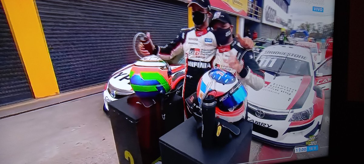 HugoAlb89308437's tweet photo. Felicitaciones 👏 👏 👏 👏 👏 👏 👏 a cada uno de ustedes el equipo Toyota Gazoo Racing. Mecánico ingeniero sr Dario ramonda.  Sr Daniel  herrero  Felicitaciones 👏 👍 😉 https://t.co/FuTCwhdNFt