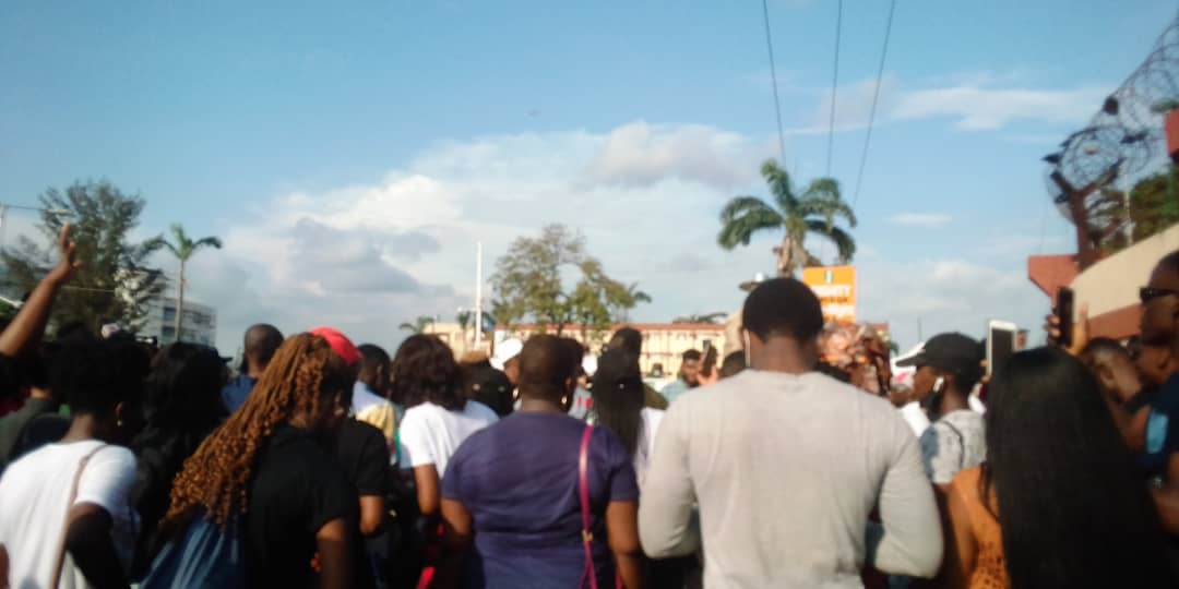 EnochOkesola's tweet photo. The #prayerwalk was the best so far, calling on the one who owned the world. God answers prayers
Thank you too @Limoblaze and crew for organizing this wonderful event https://t.co/P0QFlBwg55