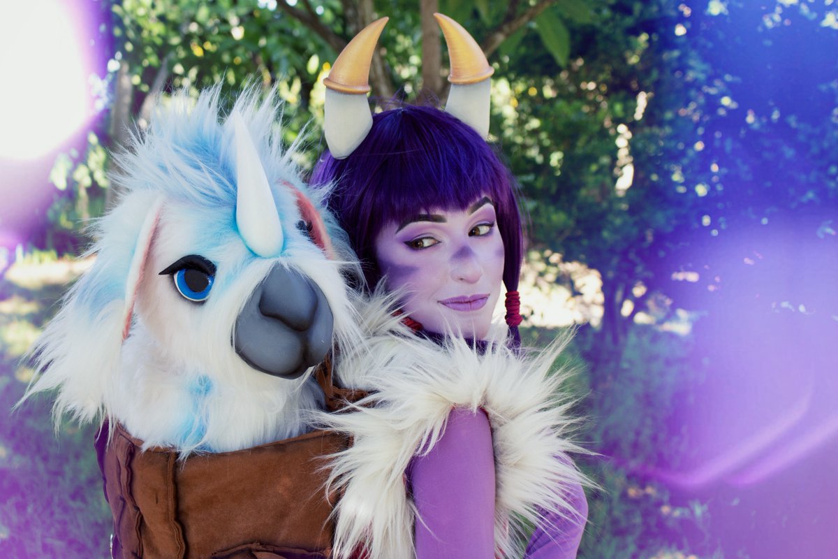 GiselleFitch's tweet photo. Hola chicos! Aqui les traigo la sesión de fotos de mi Cosplay Pastora de Estrellas" de Legends of RuneTerra!!!
Parte 3!!!
Espero les guste y me ayuden a compartir!!!
#LegendsofRuneterra #leagueoflegends #starshepherd #leagueoflegendscosplay #cosplay #riotgames #gizerucosplayer https://t.co/NiWj6GTzKn