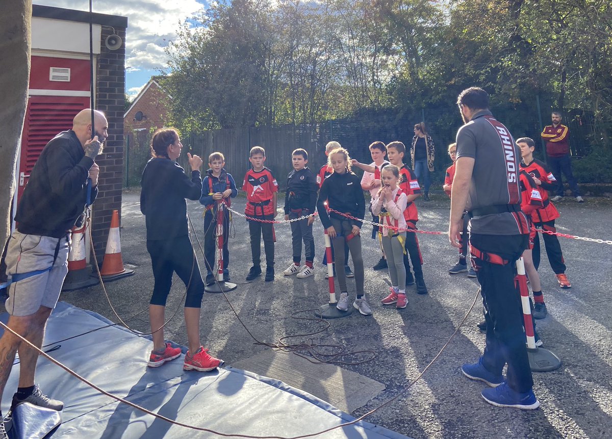 CadisheadRhinos's tweet photo. Our U9s team along with their coaches, had a great team building session down at Irlam Fire Station Community Climbing Wall 

The kids had an amazing time and want to thank their instructor Vanessa for a brilliant afternoon. 

@DavePike77 @MatLee85 @GenAddict1 https://t.co/zVTCrxyNg9