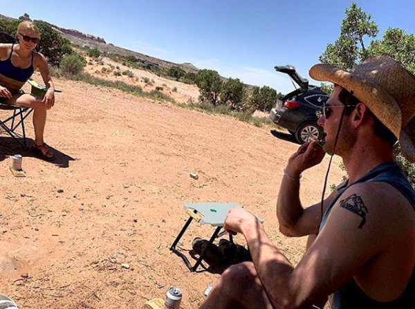 beer_darts's tweet photo. Don’t be a yellow belly and dart it!
#beerdarts #moab #camping #desert #desertcamping #moabutah #moaboffroad #drinkinggames #carcamping #campingtrip #tailgate #beer #beergames #partytime #utah #drinkbeer #presidentialelection #debate #sundayfunday #collegefootball #tailgateparty https://t.co/XjXDc4xQPq