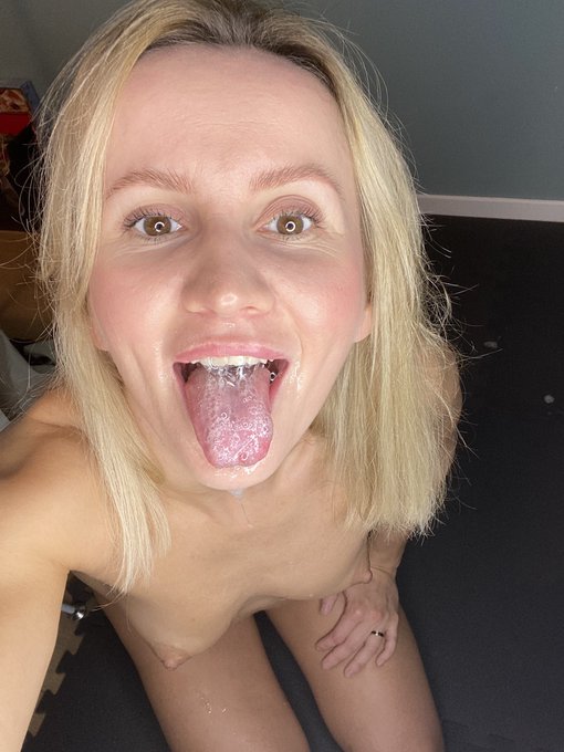 Slip sloppy 🤤🤤🤤hot and very deep🥩🥩🥩  https://t.co/xEnwHQFBkD https://t.co/g6xgEKASCn<a href="/tag/onlyfans"class="tags"><span>#onlyfans</span></a><a href="/tag/onlyfansgirls"class="tags"><span>#onlyfansgirls</span></a><a href="/tag/onlyfansbabe"class="tags"><span>#onlyfansbabe</span></a>