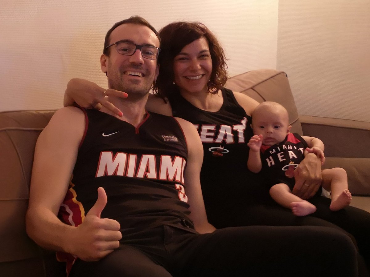 JeremyDjimJoly's tweet photo. Let's go Heat! @MiamiHEAT @NBAextra @TrashTalk_fr #HeatNation https://t.co/4kos68vTzc