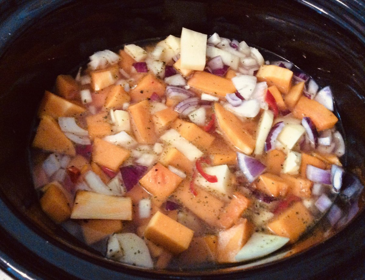 OperationYoung's tweet photo. No kitchen? No problem 😉 
Why not make your soup in a slow cooker, just like Rosie &amp; Lynette 👍
#bigsoupshare @RHSSchools https://t.co/7gekMvzvDD