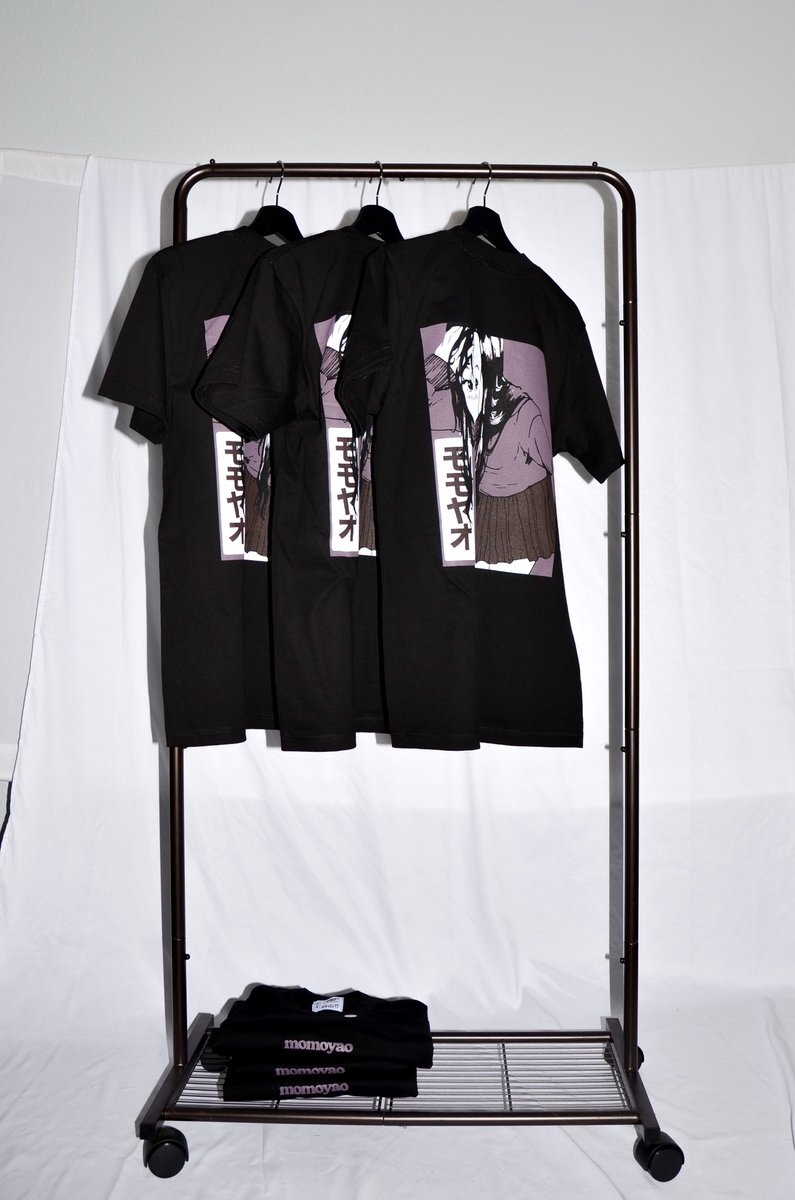 momoyao_studio's tweet photo. TSHIRT GIVEAWAY!! （╹◡╹）✨

i will be giving away TWO BLACK TEES to two winners!!
giveaway includes;
- one (1) black/shinobu CG tee
- exclusive sticker pack

rt and follow me for a chance to win!

for extra entries, tag 2 friends below :) good luck（╹◡╹） https://t.co/YyaG0xZIui