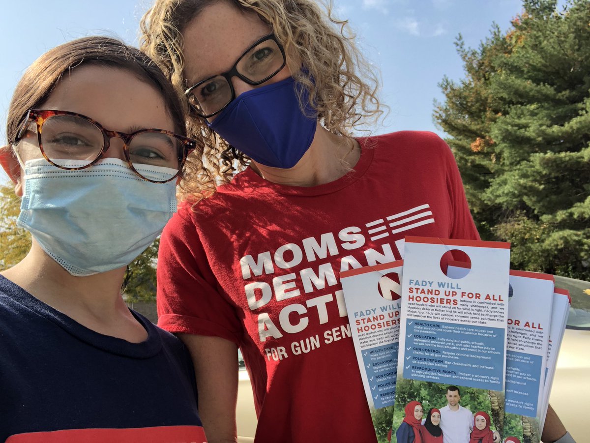 FlyoverStateMom's tweet photo. ❤️CUTENESS OVERLOAD❤️ as these sweet kiddos helped elect Indiana @MomsDemand #GunSense candidates up and down their (parents’) ballots this weekend. #MomsAreEverywhere...and our helpers are too!
#HaleYes #TeamFady @ashleyklein2020 https://t.co/94v475G2IG