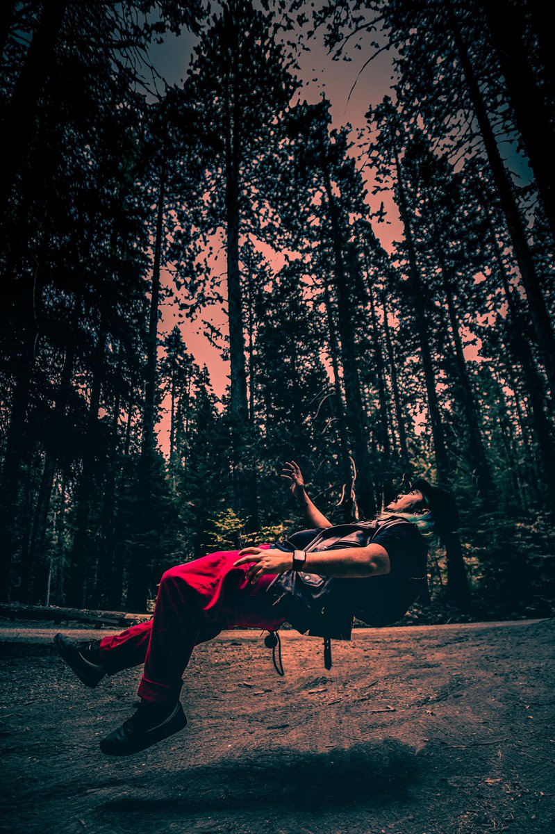 #photography #photo #photograph #photographer #canoneosr #canon <a href="/canonusa/">CanonUSA</a> #adobelightroom <a href="/adobe/">Adobe</a> <a href="/adobelr/">Adobe Lightroom</a> #itap #itookapicture #selfie #selfportrait #levitation #levitationphotography #sleightoflightphotos #sleightoflightphotography