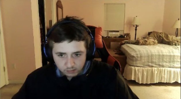 most_humble's tweet photo. I can’t believe this man banned me from his twitch chat for saying his room looks like my grandmas house LMFAOOOOO https://t.co/BaQIpg1gzS
