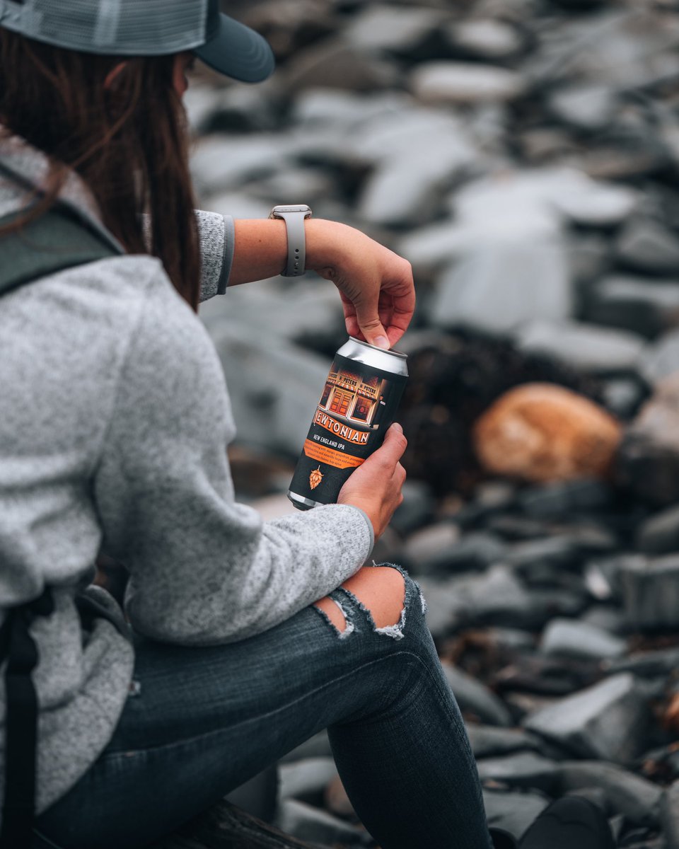 GIFT CARD GIVEAWAY! Check out our gift card giveaway on Instagram @hopstersbrew 

One lucky winner will receive a $25 Gift Card! You can use that gift card to get a pack of our Newtonian beer and take them on the go for your next leaf peeping trip! PERFECT for fall adventure🍁