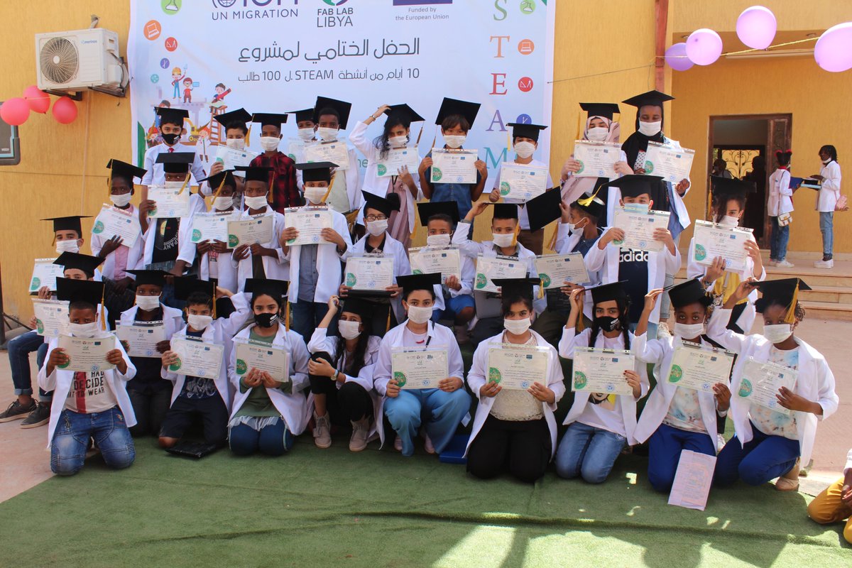 FablabLibya's tweet photo. أجواء الحفل الختامي لمشروع (10 أيام من أنشطة STEAM ل 100 طالب )
المدعوم من IOM - UN Migration منظمة الهجرة الدولية والممول من الاتحاد الاوروبي #EU  حيث تم الاختتام يوم الخميس الماضي ب مدرسة أبجد هوز للتعليم الخاص
#من_أجل_جيل_مخترع
#For_an_invention_generation https://t.co/Njvn4FZX1E