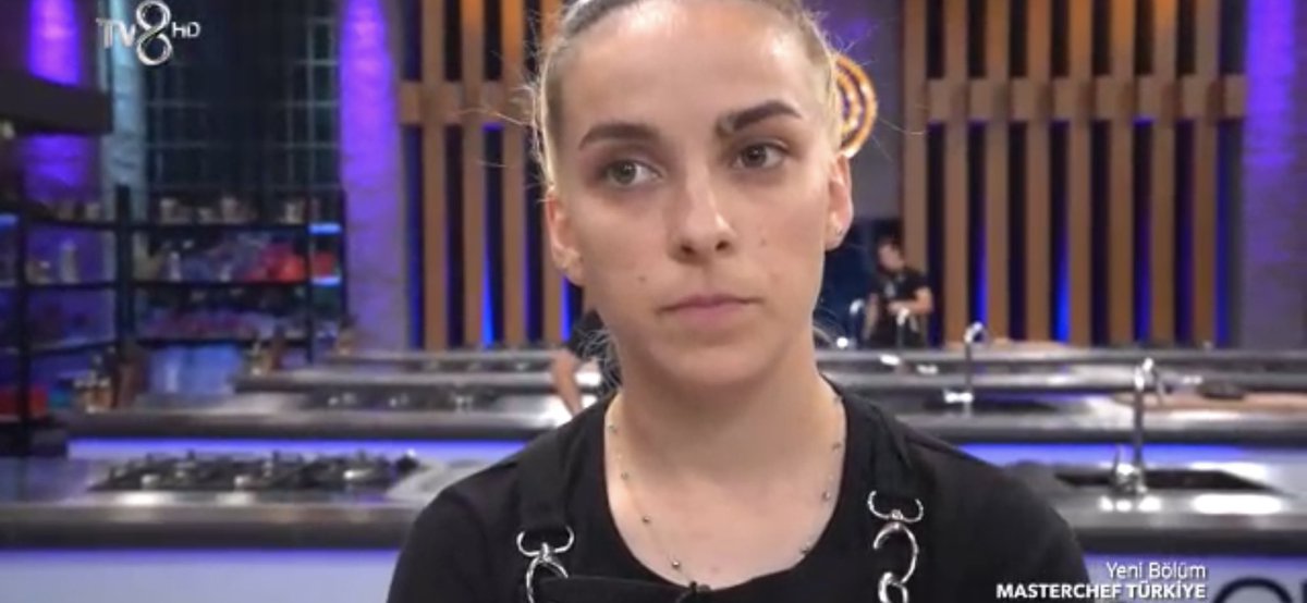 CakCimbomlu's tweet photo. İlk başta çok sevip şimdi hiç sevmeyen kaç kişiyiz
#mastercheftuerkiye https://t.co/CWde5g21Ab