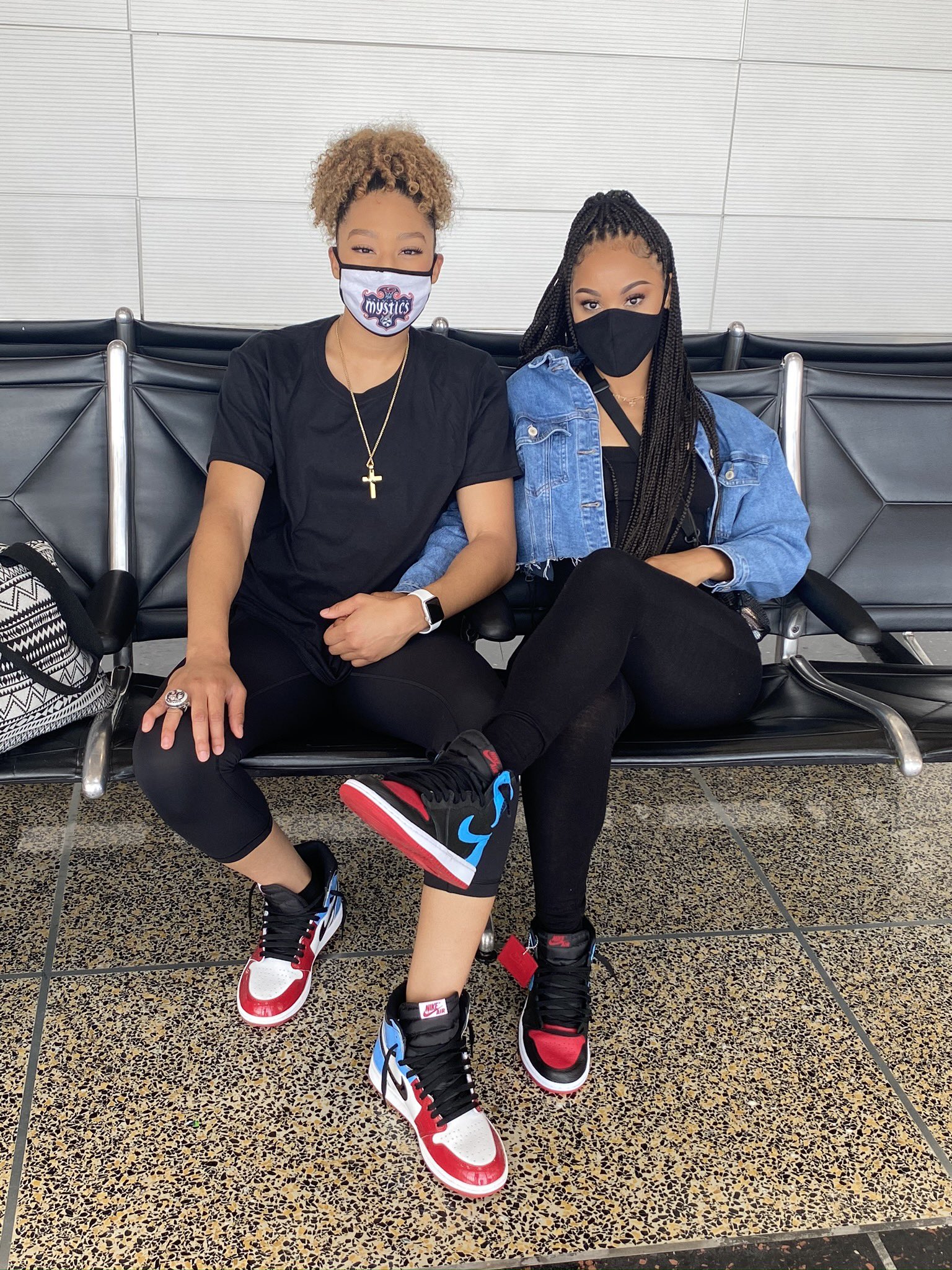 Lesbian couple top matching outfits