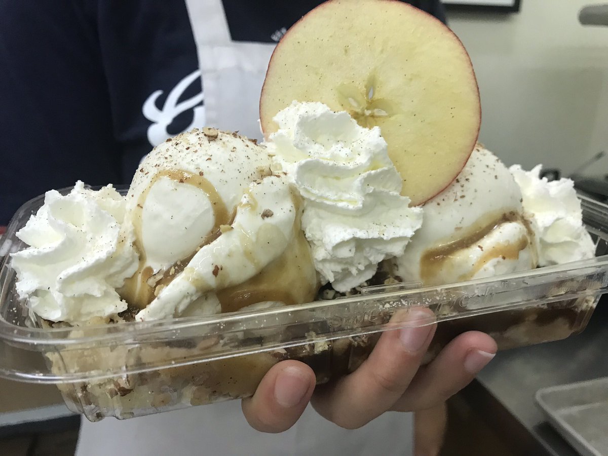 Open 6-10pm tonight and closed Monday as usual. Happy Thanksgiving folks and remember to save room for dessert!