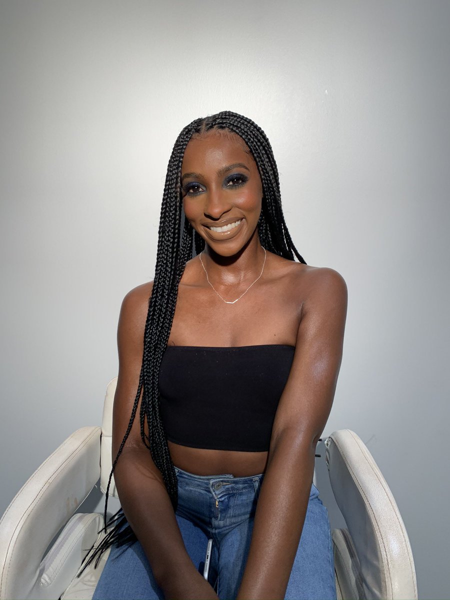 thefabulousst_'s tweet photo. i can literally do any skintone you sit in my chair. https://t.co/ZiusUjJpVH
