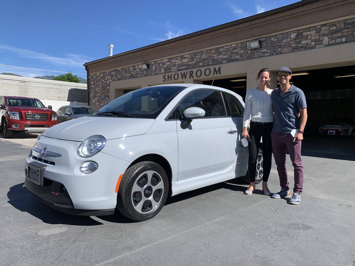 SAGutah's tweet photo. Blue Fiat 500e electric plug-in.  Thank you for your continued business and support Shawn! https://t.co/tlLTulI2jY