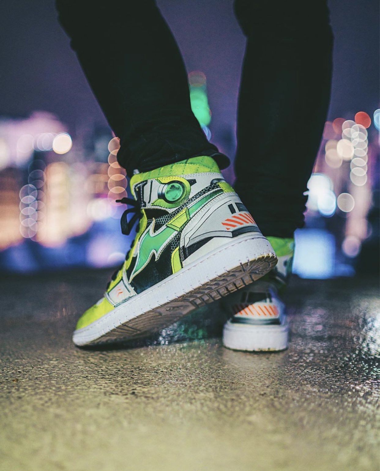 Nice Kicks on X Any Apex Legends fans Thoughts on these Crypto Air Jordan 1 customs https t t0fHg5YWge X