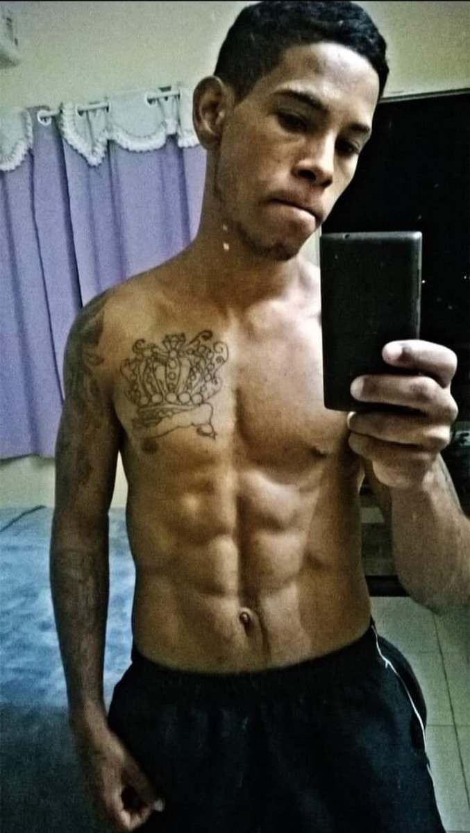 SheikGeovani's tweet image. Deve ser muit ruim me odiar 
E não poder me chamar de feio 🤣😍❤🔥
#Magrelim #PoderNegro #Sheikmcdabv