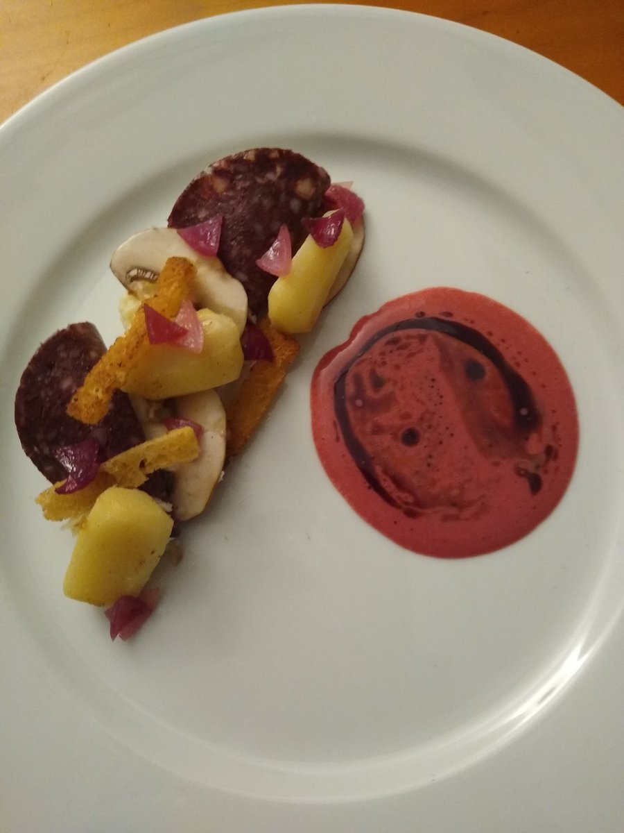 salzzitrone1's tweet photo. #RandomKitchenContent
Heute sehr spät noch ziemlich Lust gehabt zu kochen. https://t.co/m3ROqGHwio