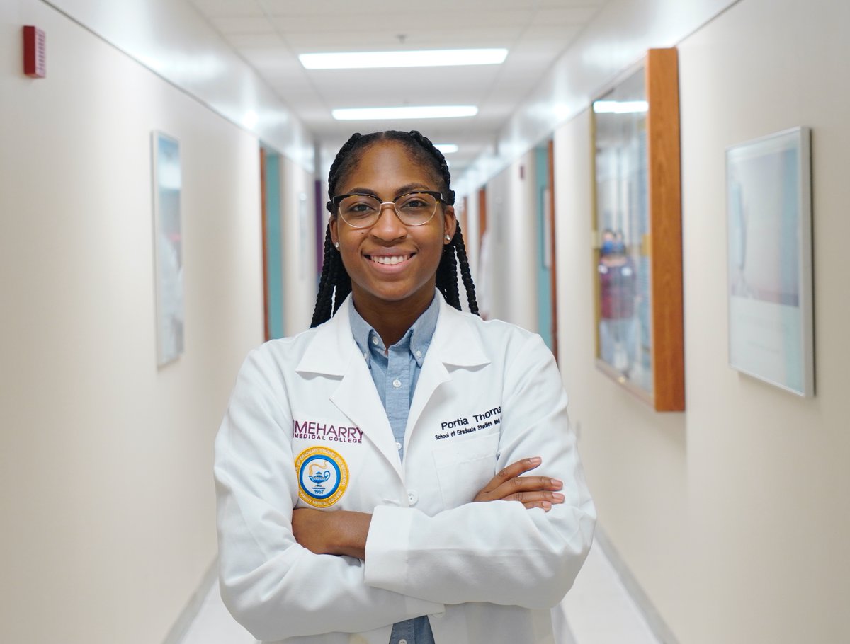 Hi everyone! I’m Portia Thomas, MD/PhD Candidate at @MeharryMedical and 2020 @AACR MICR Scholar. Career goal is pediatric oncology and current research in @christine_lovly's lab focuses on the immune microenvironment of SCLC. #BICRollCall #BlackinCancerRollCall @BlackinCancer