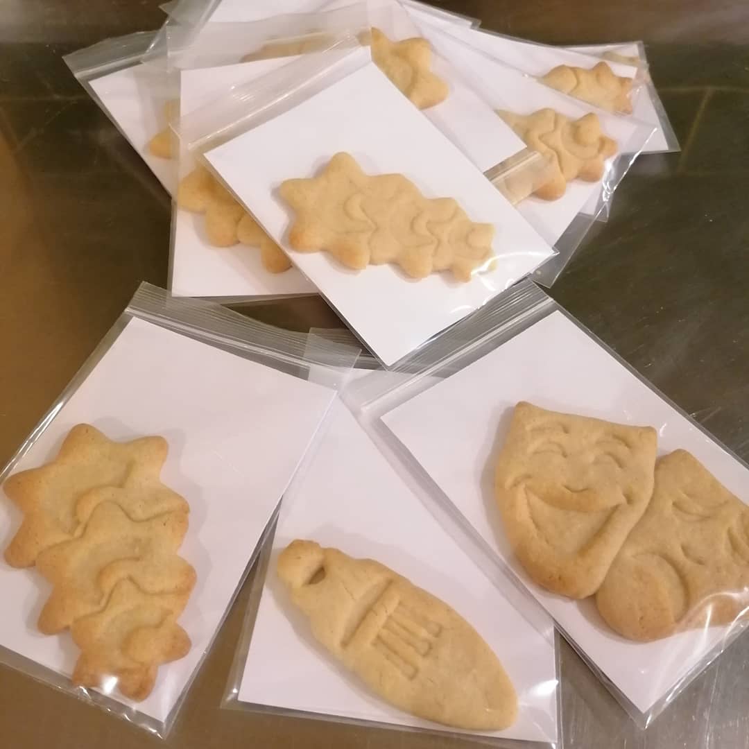 OwnCookies's tweet image. It's been a busy week at Custom Cookie Cutters and our first batch of orders is ready to ship. #customcookiecutters #cookiesonthemove