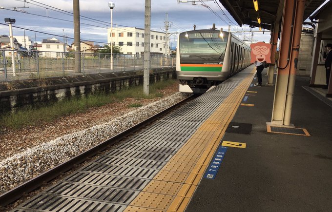 人身事故 東海道線 茅ヶ崎 平塚間で人身事故 1時間動かないって 現地の画像や動画まとめ まとめダネ