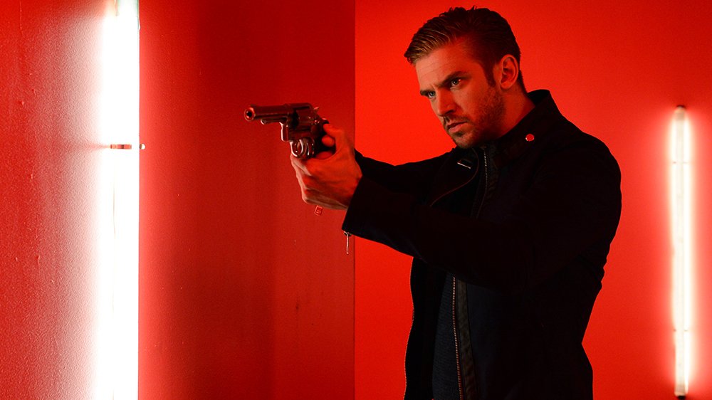 11. THE GUEST (2014) - Mysterious and stylish rather than classically scary, this just about fits as a horror by virtue of a Halloween setting paired with its absolutely rad ending. Very thankful for pumpkins making this seasonally appropriate. And also just... Dan Stevens 