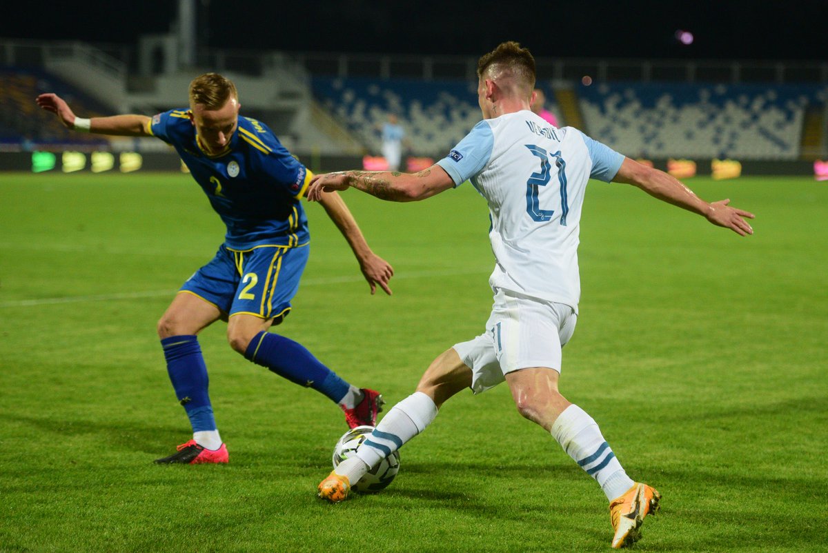 SystemFoot's tweet photo. [#NationsLeague🇪🇺] Victoire 1-0 de la #Slovénie 🇸🇮 au #Kosovo 🇽🇰 !

⚽️ #Vuckic 22’

#KOSSVN https://t.co/P9Ynhdw5UZ