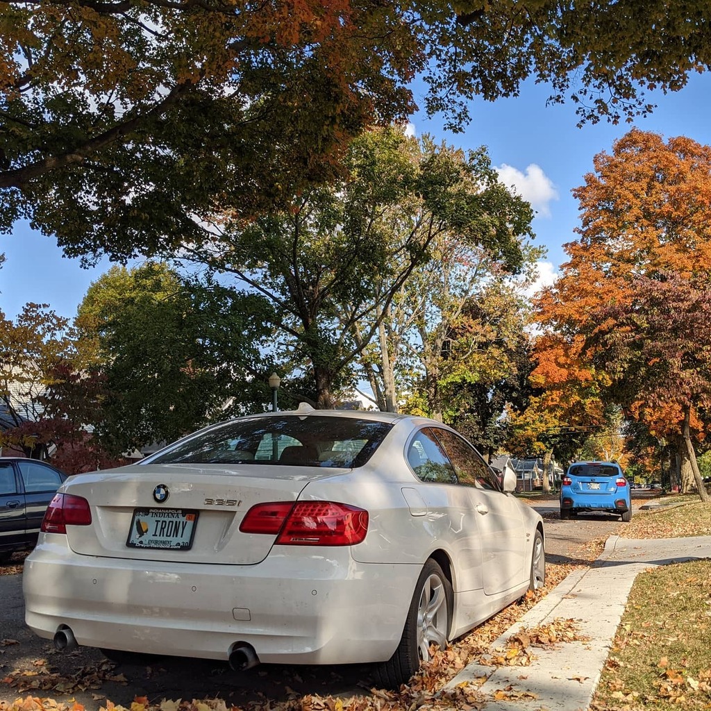 claytron's tweet photo. Beautiful day in the neighborhood. https://t.co/Eb7NUgDbUF https://t.co/b0efM17baL