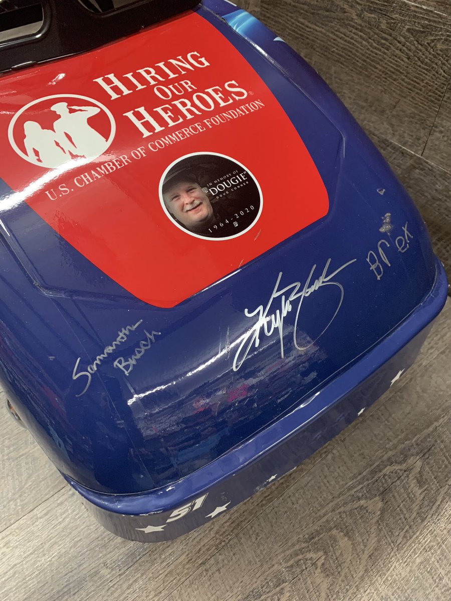 TRWGastonia's tweet photo. We are doing 2 Auctions raising money for @bundleofjoyfund. Join our FB group The Racing Warehouse to have the chance to bid. Autographed by @KyleBusch @SamanthaBusch and their son Brex!! https://t.co/0aU0JtiV5G