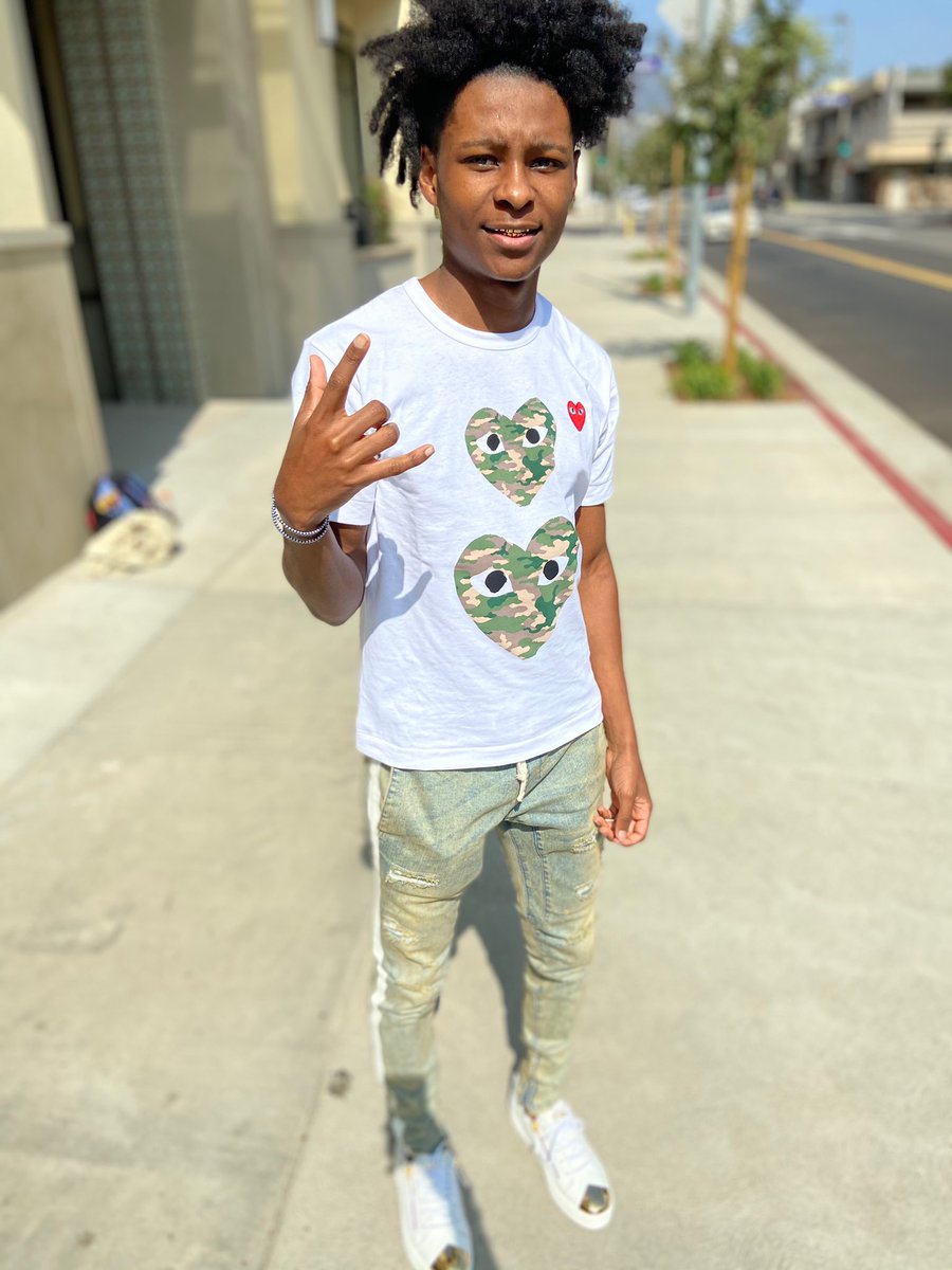 JBabby_3's tweet photo. It’s a difference when you hold it down or when you give up ... you only got one life better live up 🪐🤍 https://t.co/znubABrlO2
