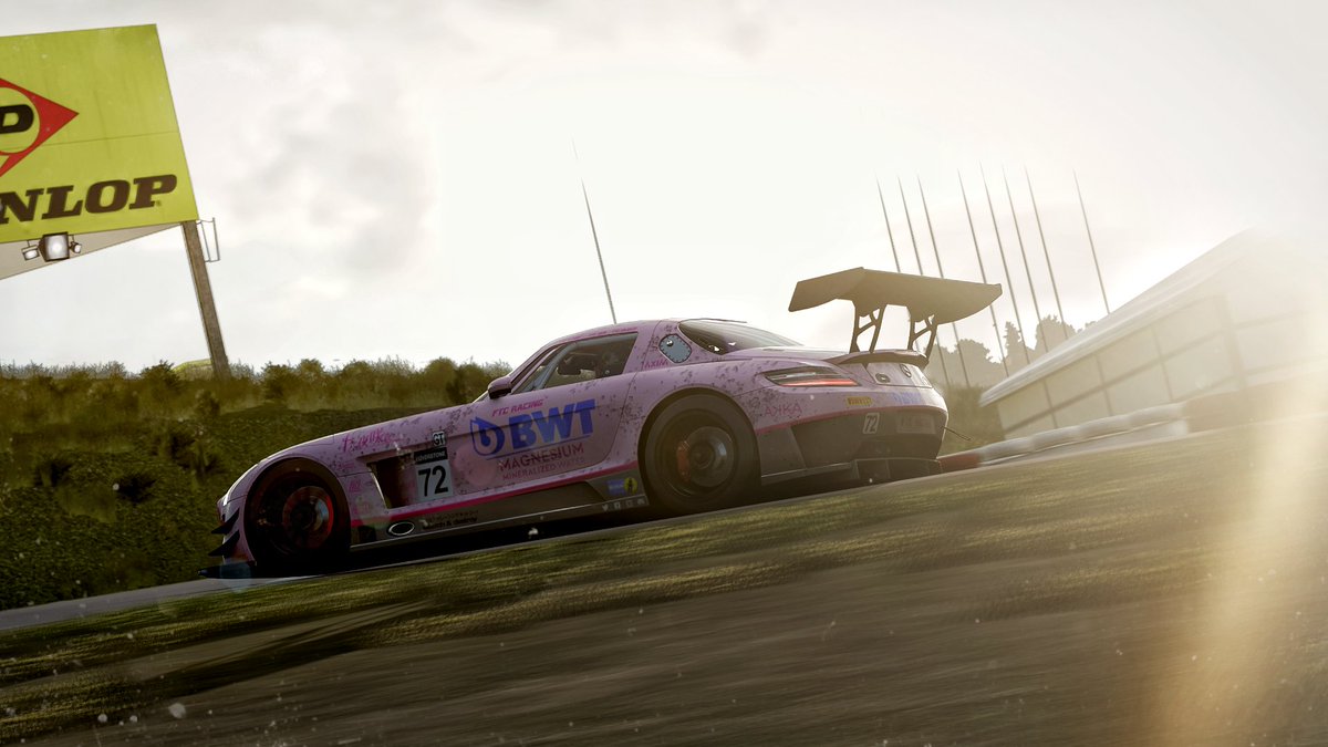 _IAmSakura_'s tweet photo. #Project365plus1
Day 285 of #aphotoaday
Polish cabbage pleb visits Nurburgring with a pink Mercedes...
Huh? Wait, what?
@ForzaMotorsport @Turn10Studios @MercedesBenz @MBPolska #SLS #AMG #GT3 #Nurburgring #forzashare #FM7 #BVP #VirtualPhotography #VGPUnite https://t.co/k08BPE7QUX