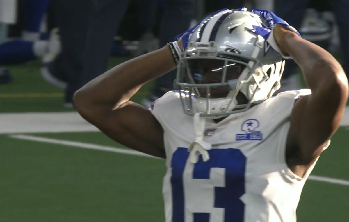 ComplexSports's tweet photo. The reactions to Dak’s injury. 

Prayers up for Dak. 💔 https://t.co/LgSqk5Tq2W