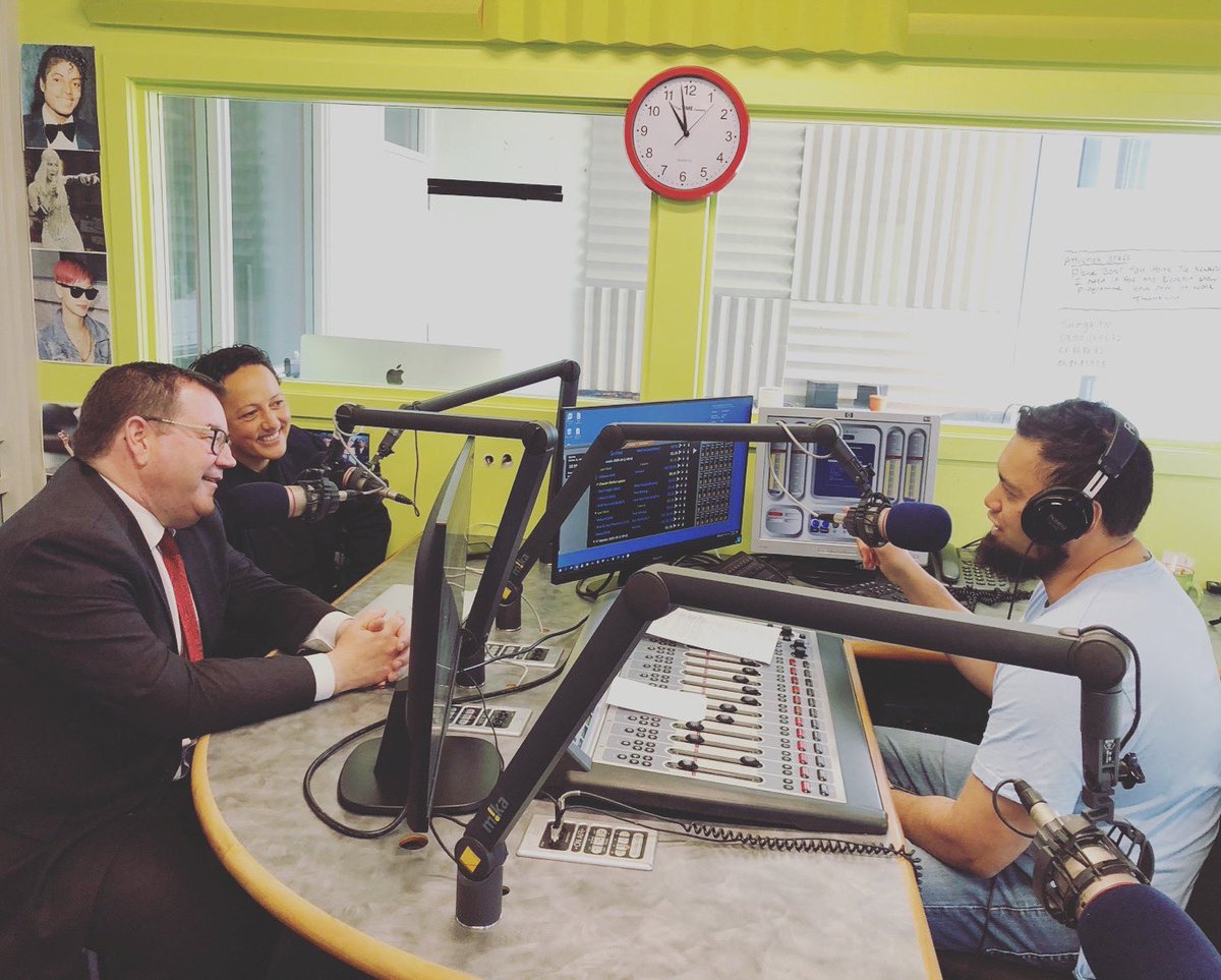 KiriAllan's tweet image. Great to have @grantrobertson1 here in the Mighty East Coast - it’s been a region we have focussed on heavily for investment due to underinvestment over decades. It’s having an impact and it’s great having him here to share Labour’s plan for our economy. 
#letskeepmoving