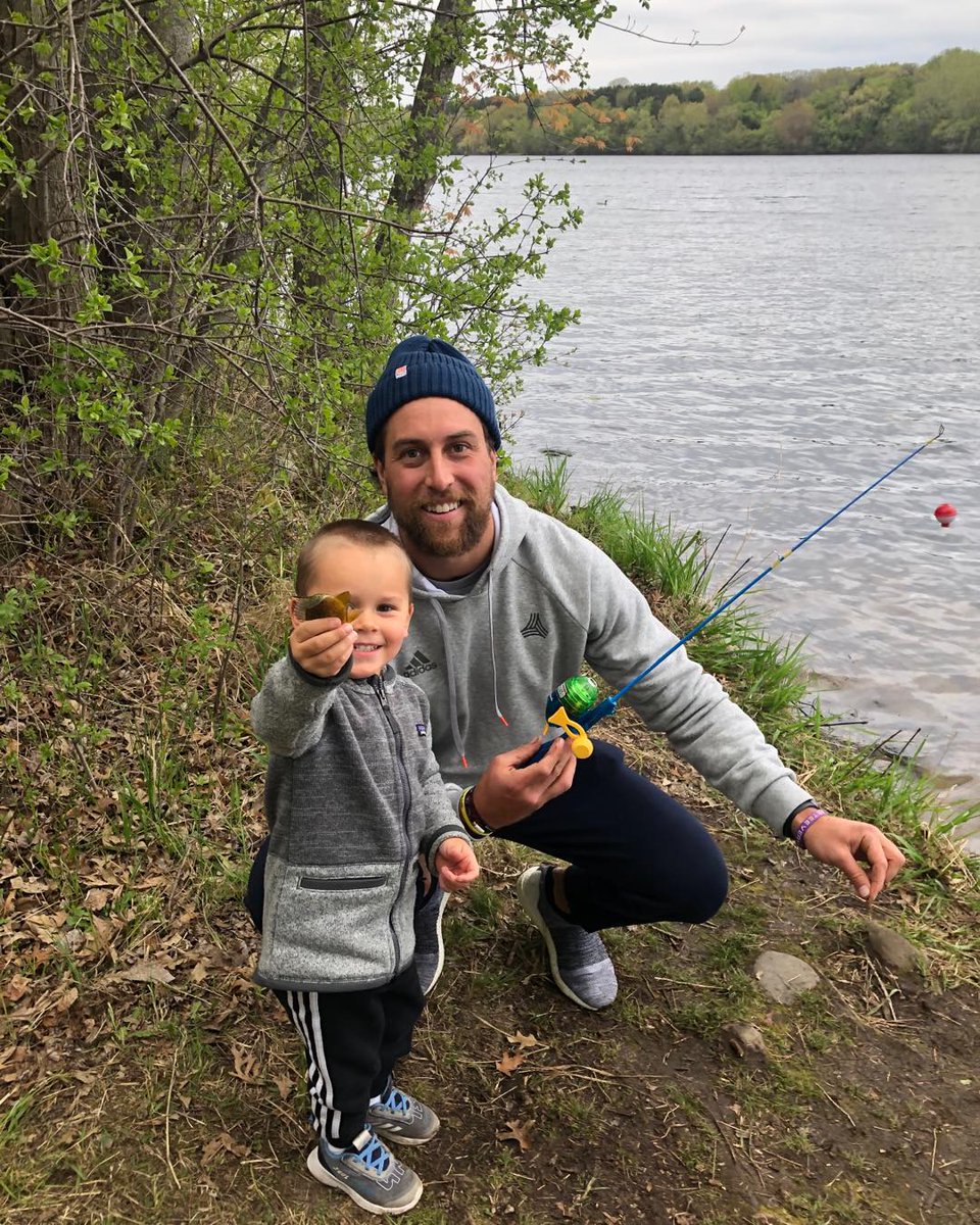 SNFonNBC's tweet photo. Coolest birthday shoutout in the world? We think yes!

Happy 4th birthday to @athielen19's son Asher! He's getting a special shoutout from dad on SNF tonight 🎂

@Michele_Tafoya | @MACHE275 https://t.co/uNjiCPfRAD
