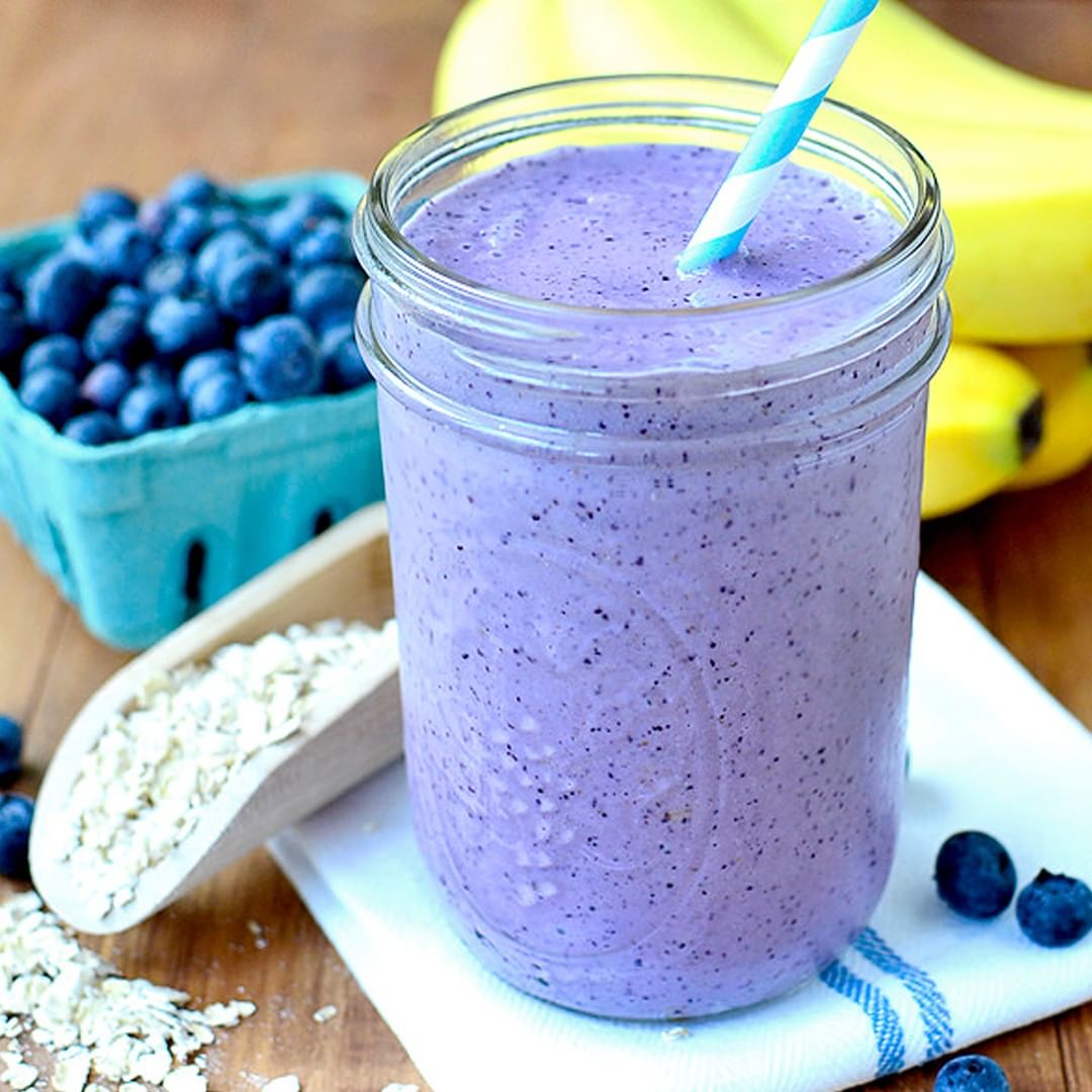 Weightloss21s's tweet image. ❤️𝐁𝐥𝐮𝐞𝐛𝐞𝐫𝐫𝐲 𝐌𝐮𝐟𝐟𝐢𝐧 𝐒𝐦𝐨𝐨𝐭𝐡𝐢𝐞

1 cup almond milk
1 cup fresh or frozen blueberries
1 banana
1/4 cup rolled oats
1/2 tsp cinnamon
Make it green: add 1 cup baby spinach (optional)

#21daysmoothiechallenge ⁣⁣#smoothie #programdiet #weightlossdiet
